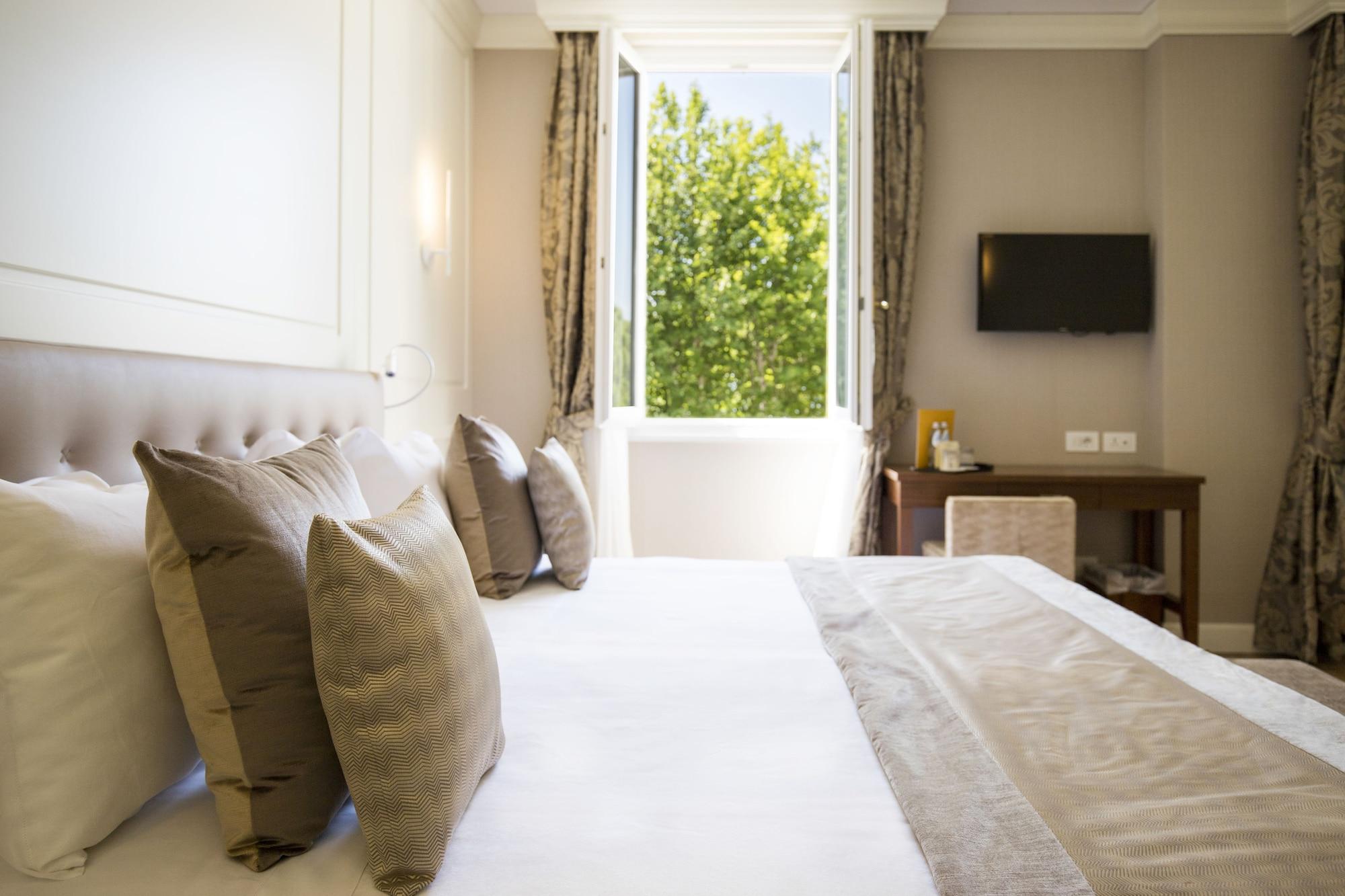Grand Hotel Terme Σιρμιόνε Εξωτερικό φωτογραφία A room at the hotel